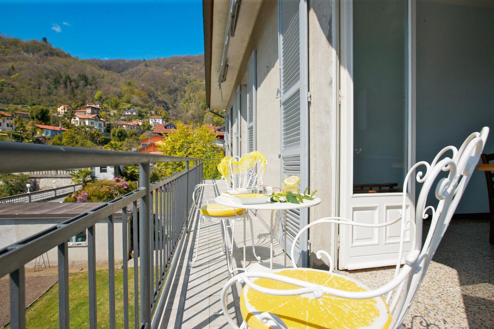 Casa Limoni Apartment Канеро Ривиера Екстериор снимка